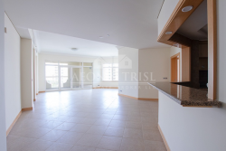 Fully Furnished | 1BR+Study | Next To Opera House-pic_4